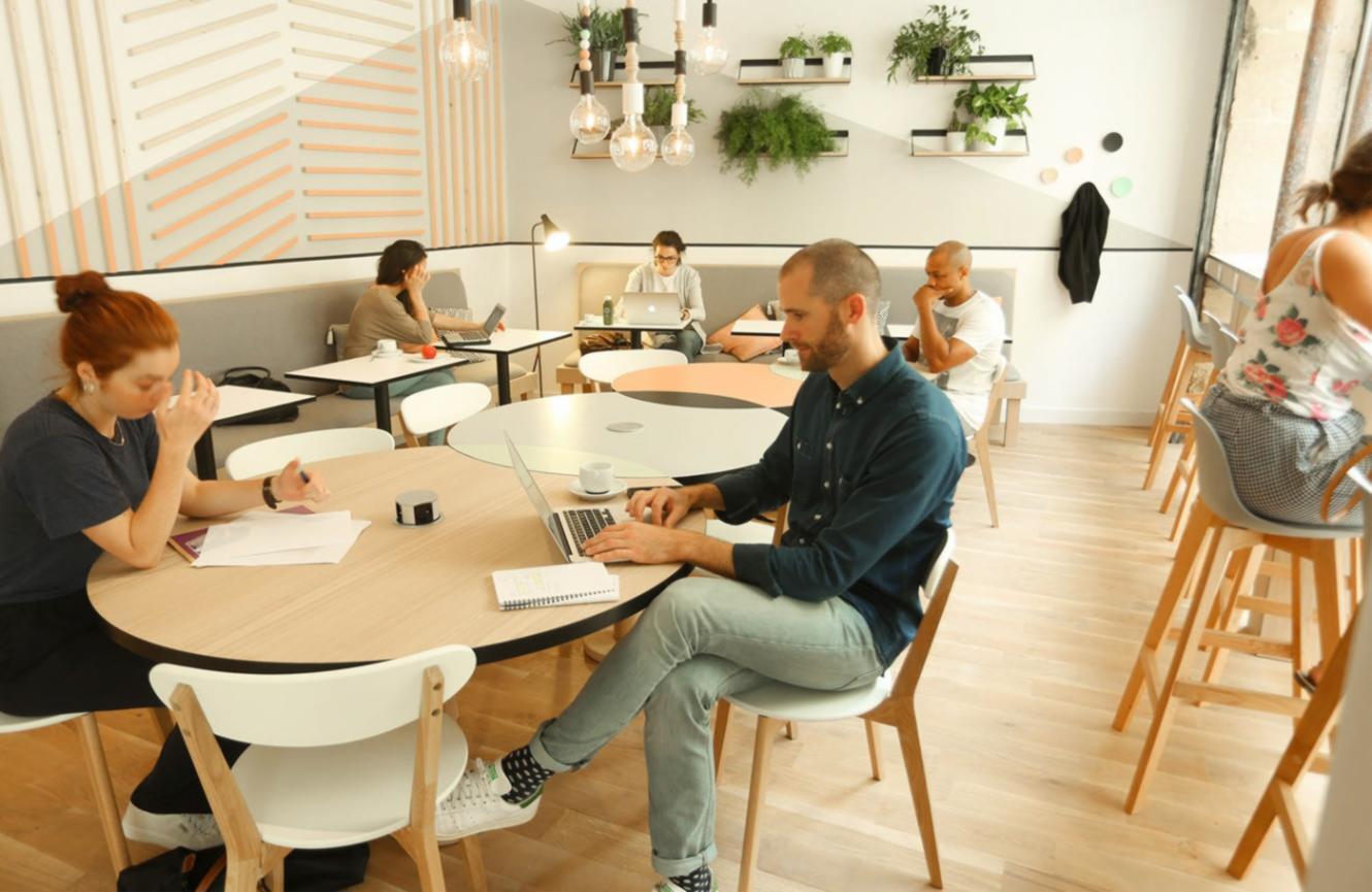 Ambiente collaborativo Parenoluxiva per seminari online